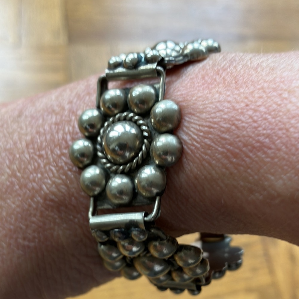 Incredible Vintage Concho Blossom Bracelet 8.5 inches